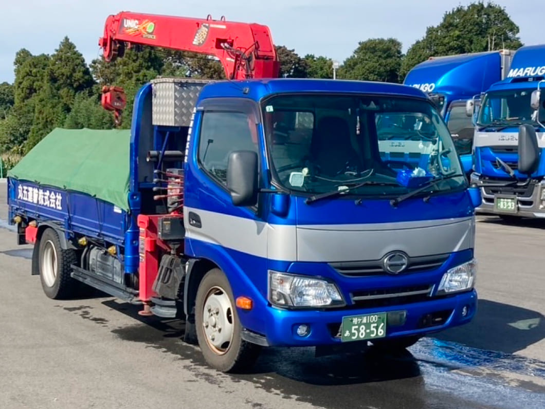 3tユニック車　2台