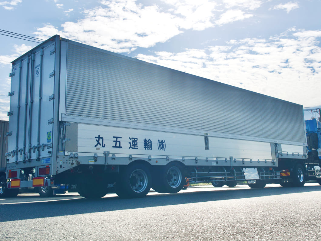 ウイングトレーラー　2台